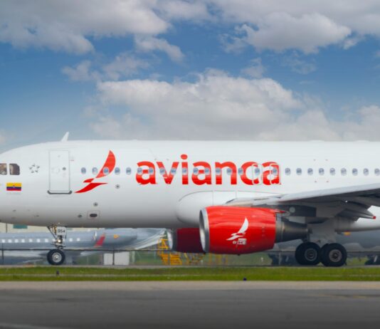 Avianca emerge como salvavidas aéreo tras la caída de Spirit Airlines