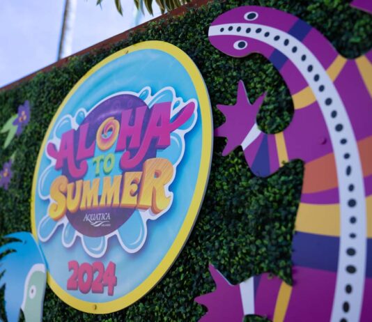 Orlando se pone tropical: Aquatica celebra el regreso de “Aloha to Summer” con fiestas, sabores isleños y diversión familiar