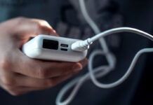 Aeronáutica Civil redefine la forma de viajar con nuevas reglas para baterías que transforman la experiencia a bordo