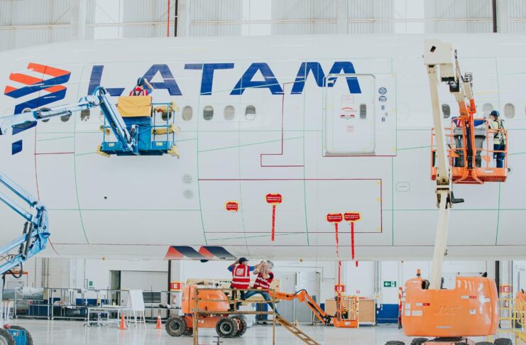 LATAM transforma la aviación con tecnología inspirada en tiburones y operaciones que ya evitan más de un millón de toneladas de CO₂