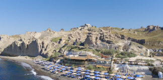 Royal Caribbean inaugura el Royal Beach Club Santorini y redefine la forma de vivir la isla griega