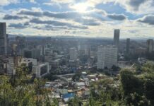 Bogotá para contar la ciudad que se descubre con los cinco sentidos
