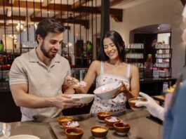 ¿Y si el próximo viaje comienza en la mesa de Marriott International?